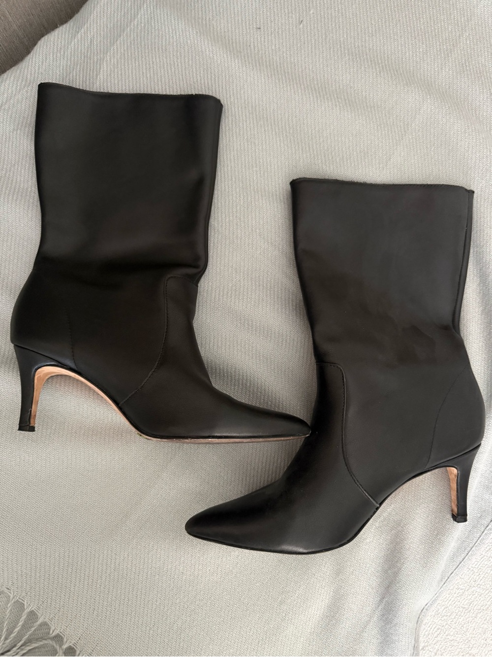 Banana Republic Black Mid-Calf Pointed Toe Heel Boots — Women